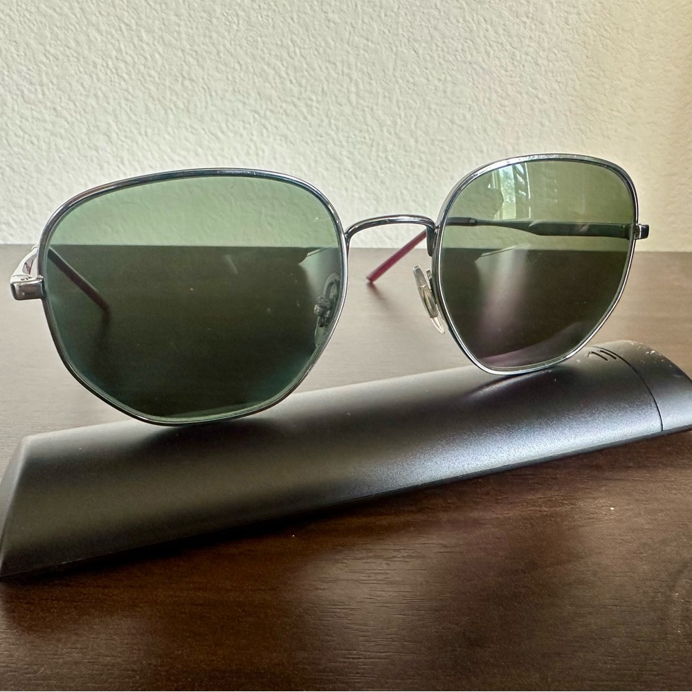 (3) Ray-Ban Men's Sunglasses - Picture 4 of 10